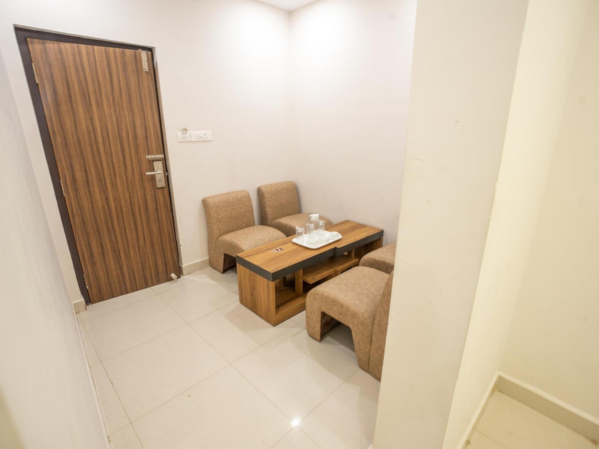 Grand Oliver Chennai Exterior photo