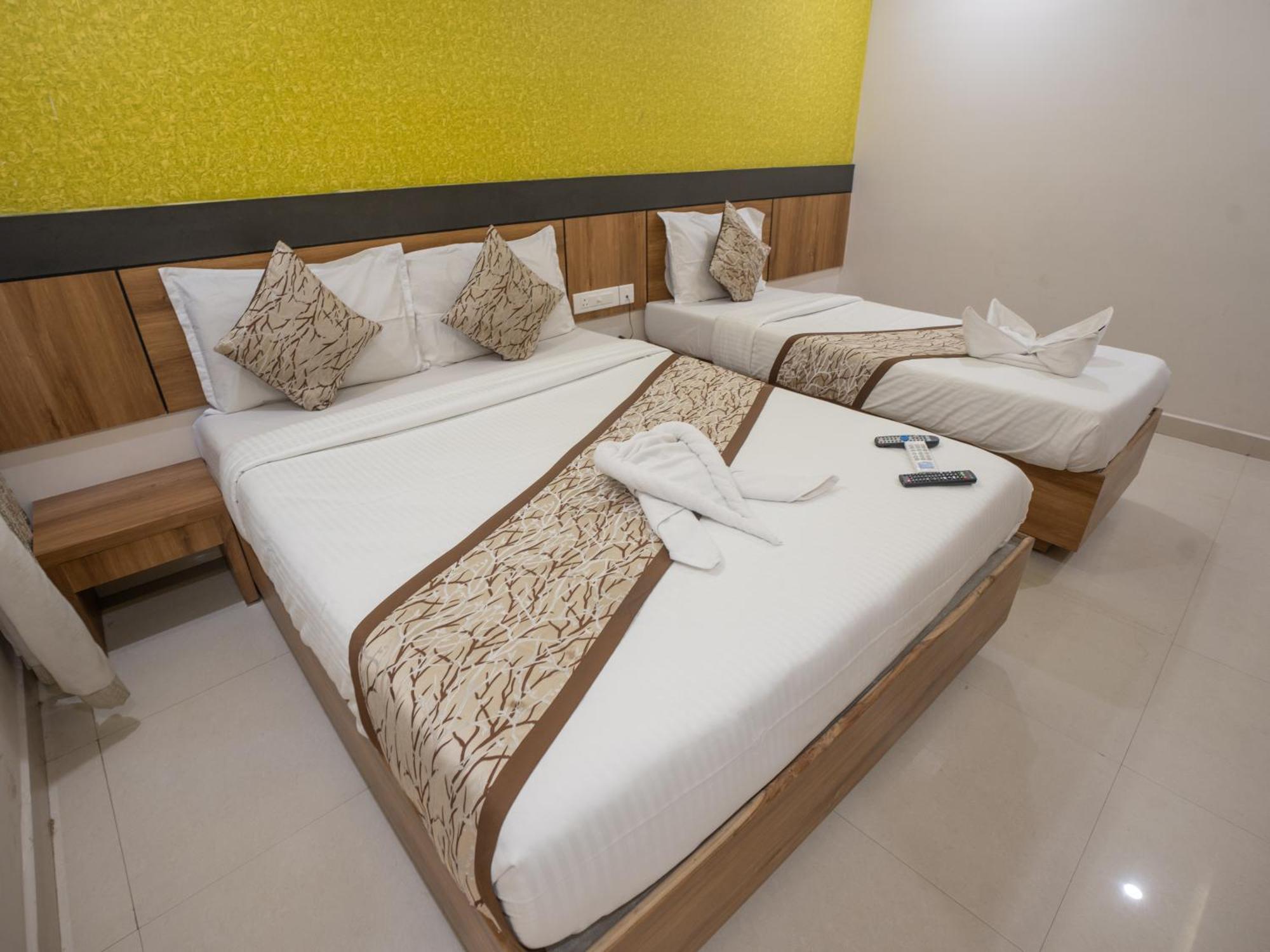 Grand Oliver Chennai Exterior photo